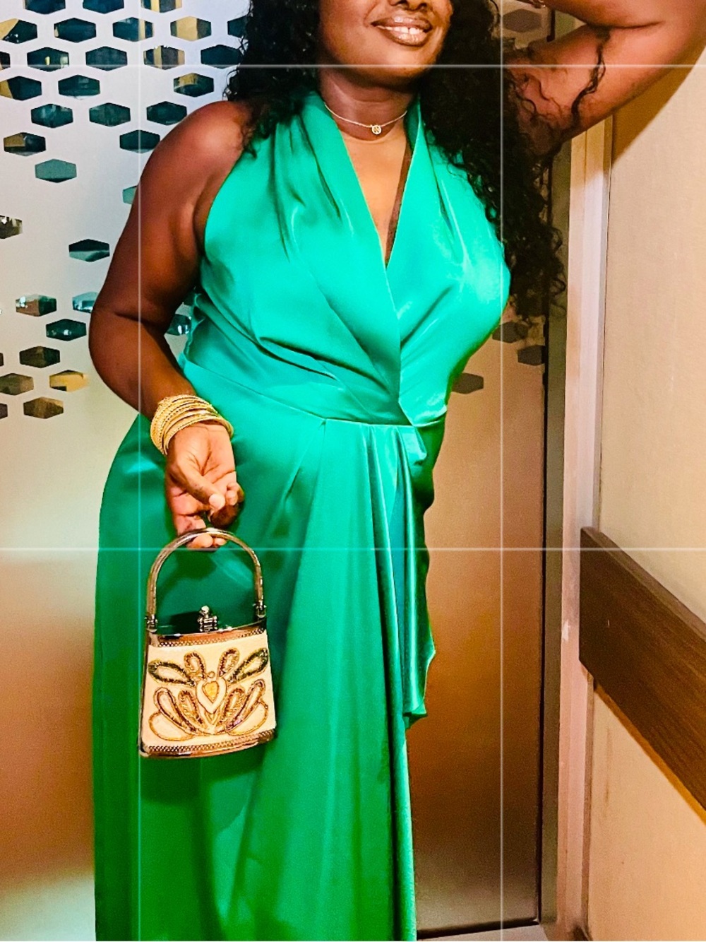 Beautiful beautiful Statement hand bags.